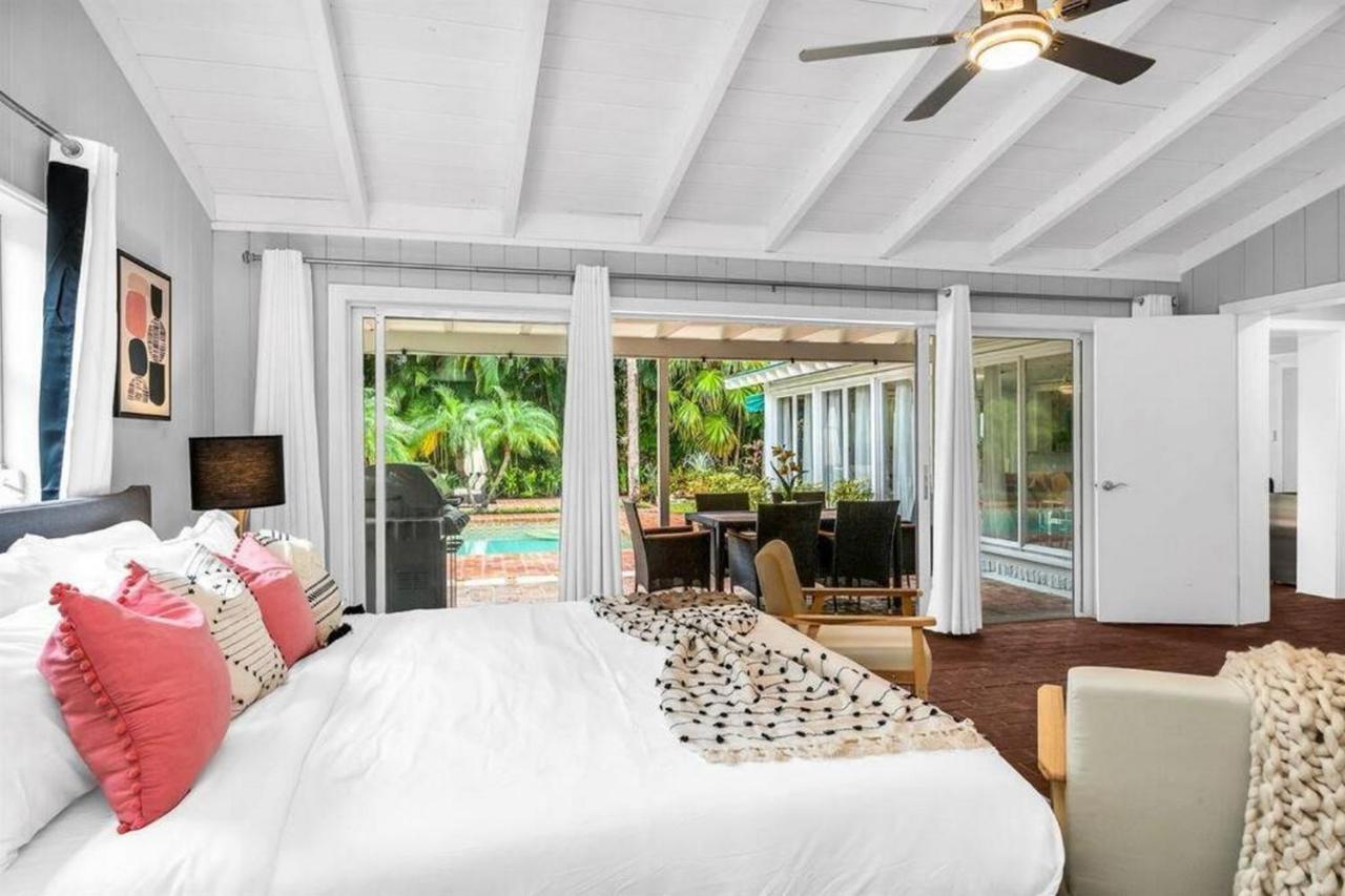 Apartment Intracoastal Paradise Walking Distance To Beach!