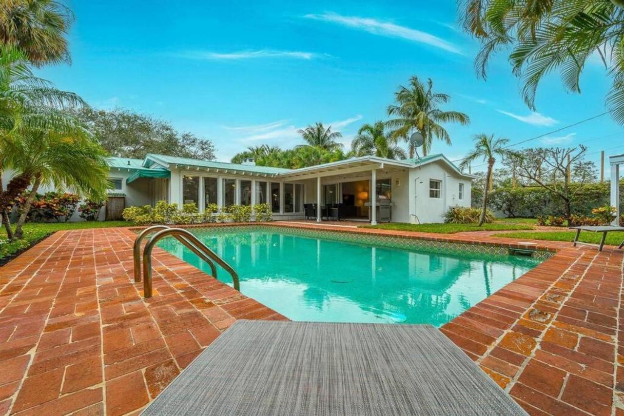 Intracoastal Paradise Walking Distance To Beach! * West Palm Beach