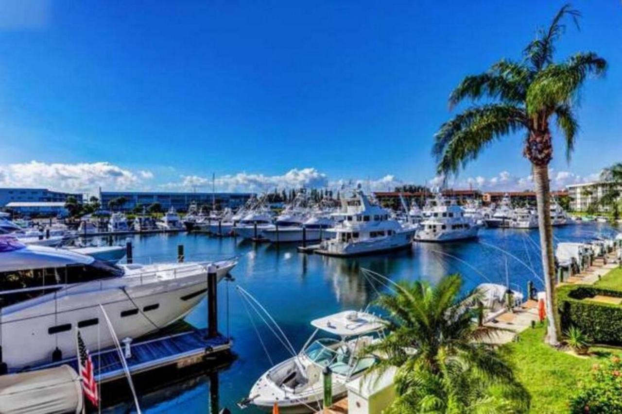 Apartment Intracoastal Paradise Walking Distance To Beach! West Palm Beach