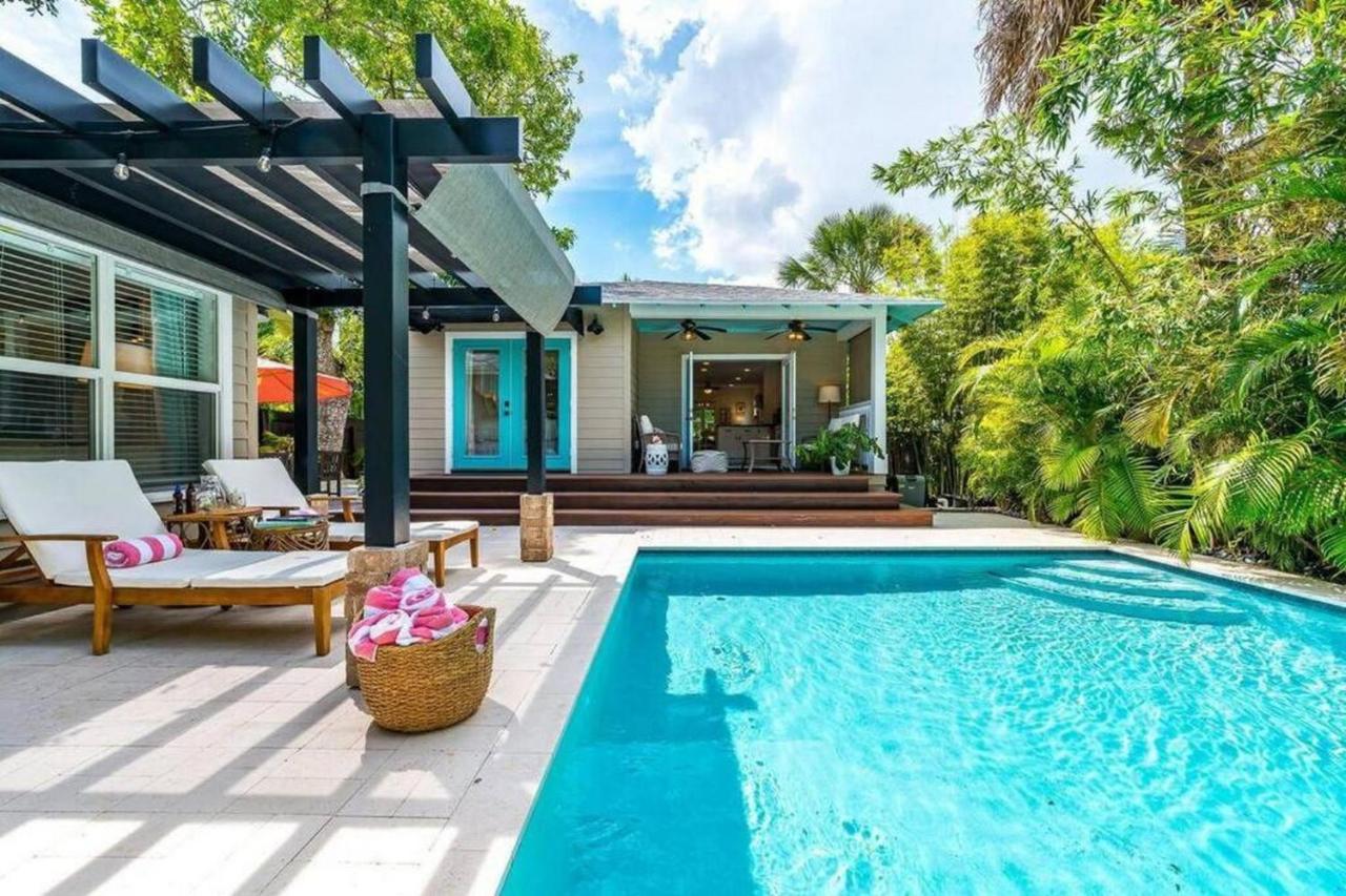The Penn House + & Saltwater Pool Flam West Palm Beach