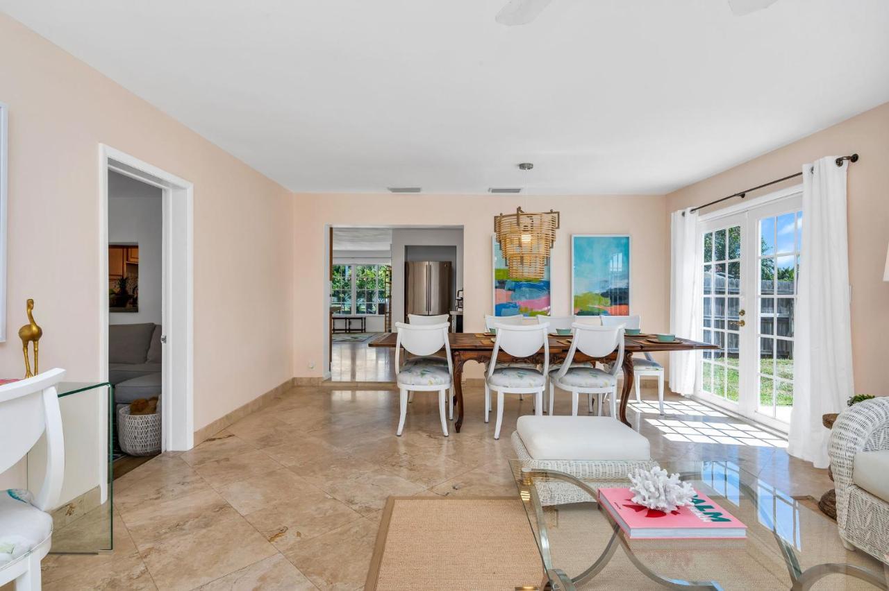 Fun Family Paradise! Lots Of Activities! Sleeps 8! Villa