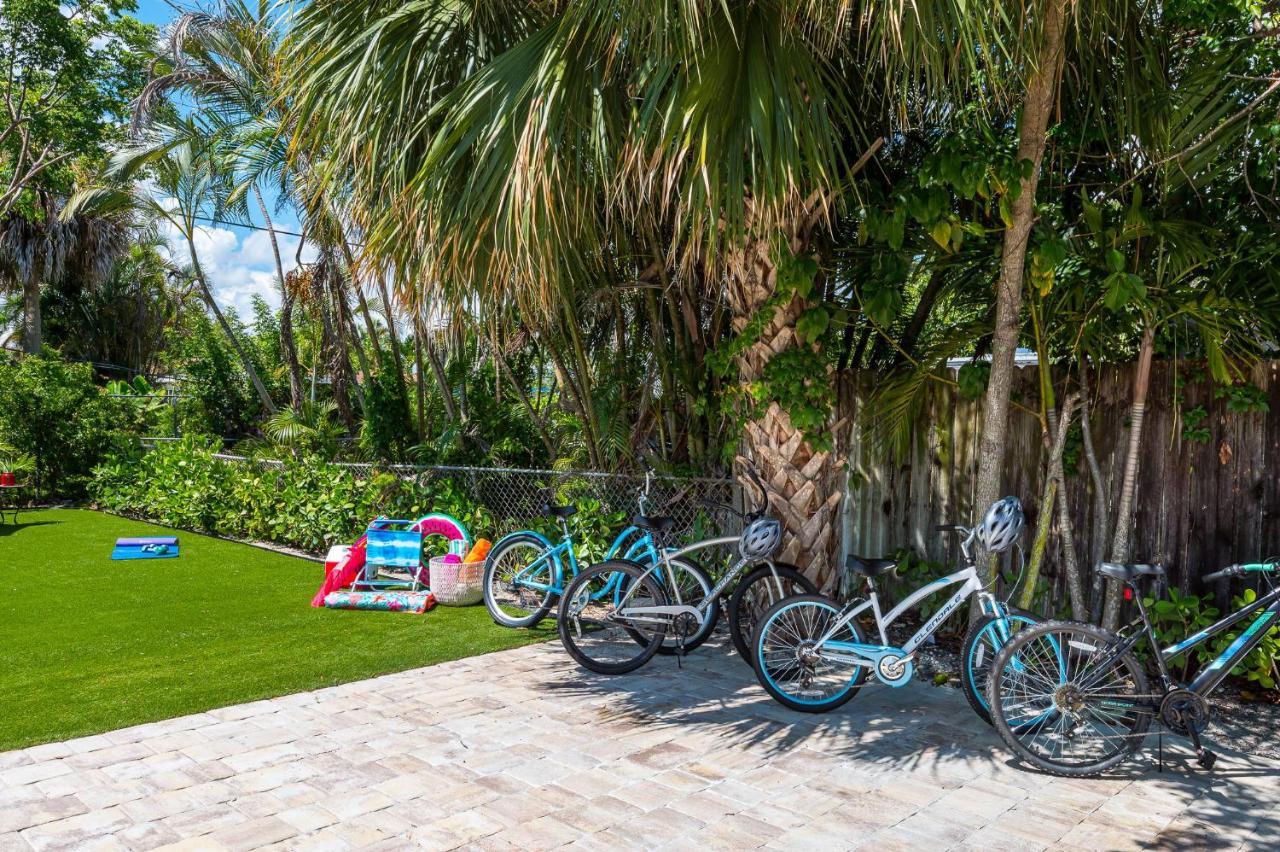 Fun Family Paradise! Lots Of Activities! Sleeps 8! Villa