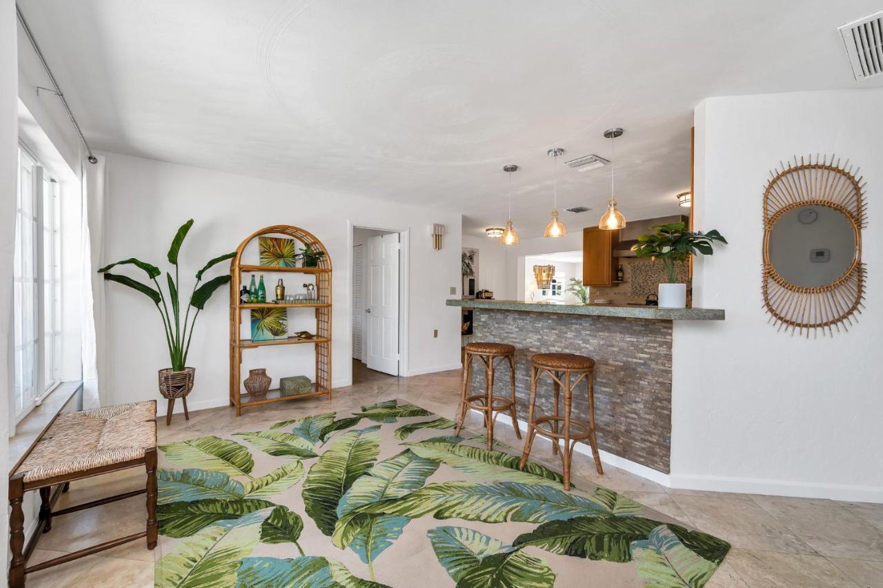 Fun Family Paradise! Lots Of Activities! Sleeps 8!