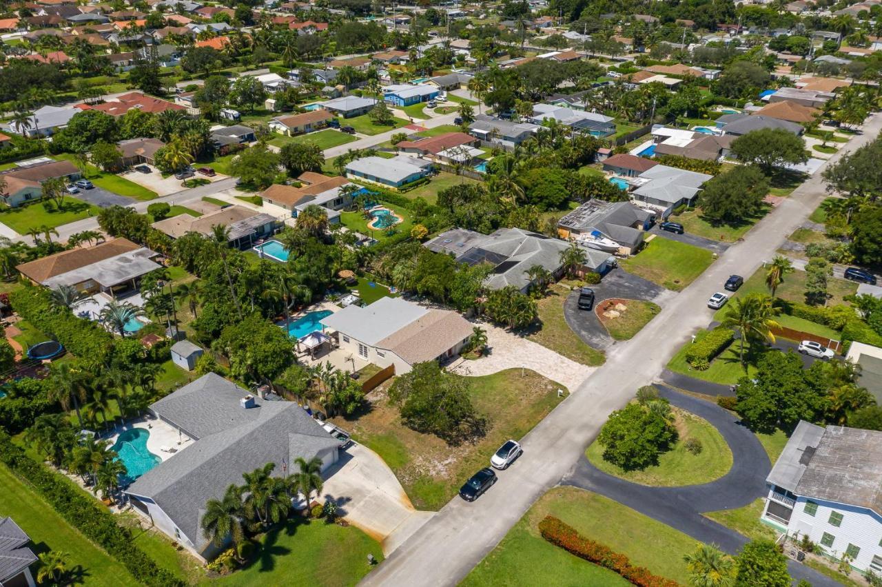 Fun Family Paradise! Lots Of Activities! Sleeps 8! * West Palm Beach