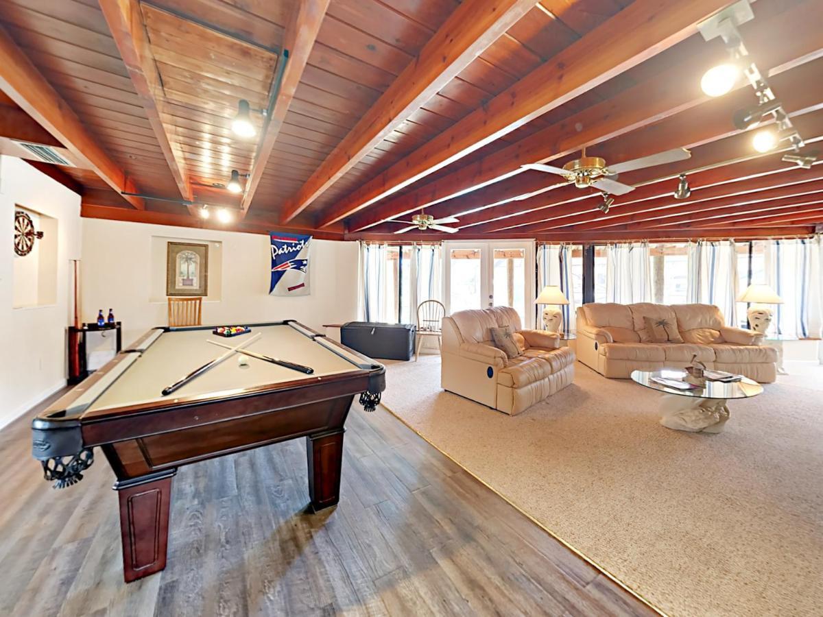 Waterfront Oasis On Private Dock, Pool, & Firepit! Villa *