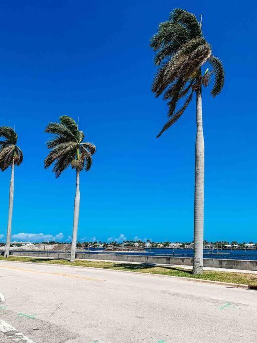 Apartment Remodeled Downtown #1 West Palm Beach