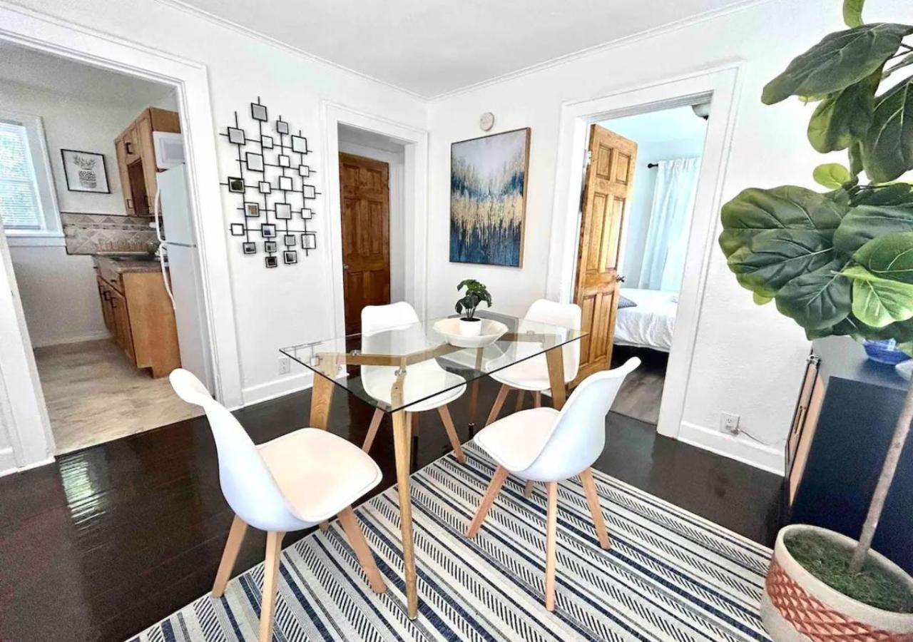 Apartamento Cozy 2 Bedroom Near Local Hotspots