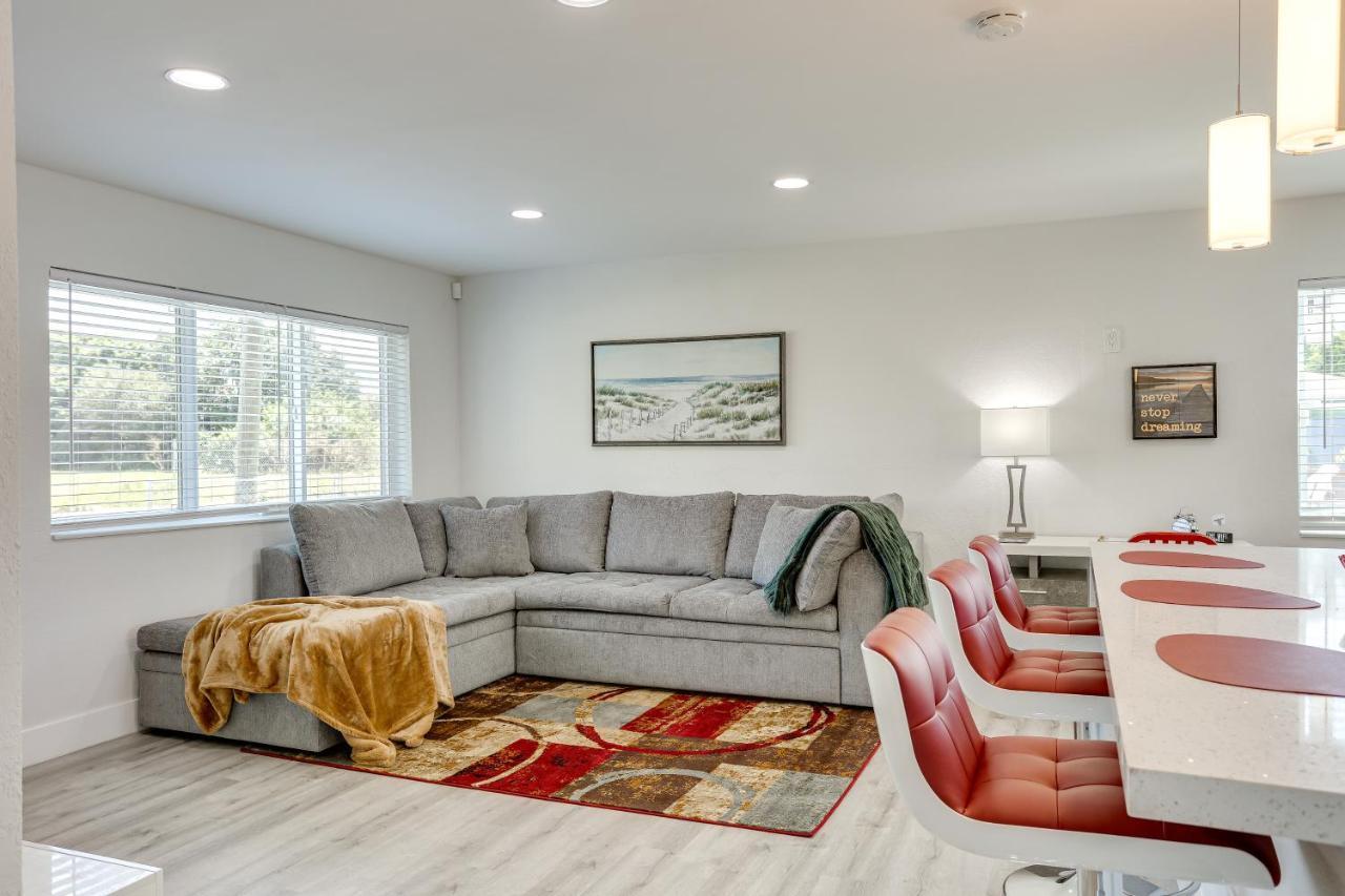 West Palm Vacation About 2 Mi To Beach! Holiday home