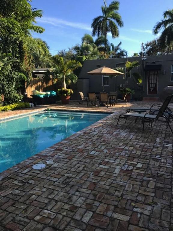De Leon From The 1920's Is A Piece Of Floridas Relaxing History West Palm Beach