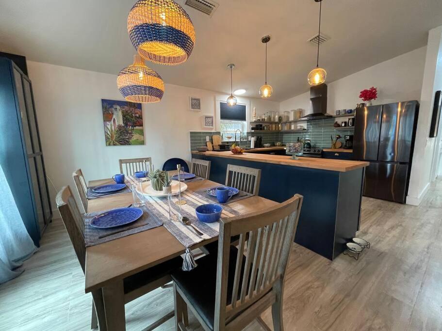 Cute 4br House In Downtown Wpb Holiday home