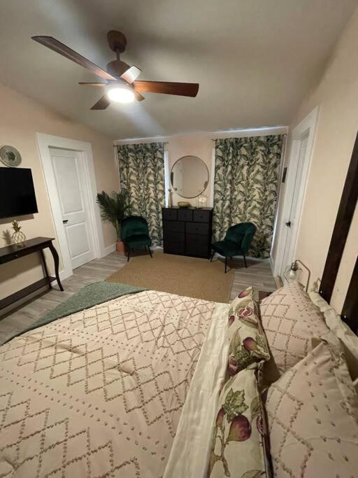 Cute 4br House In Downtown Wpb *