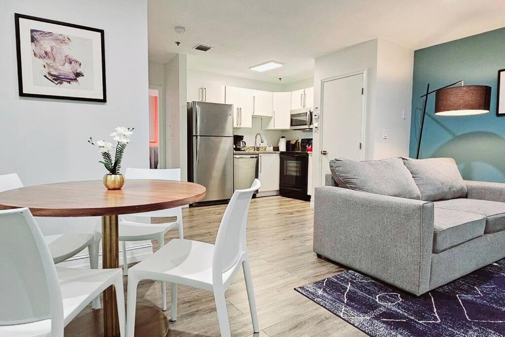 The Lofts On Clematis 204 Downtown West Palm *