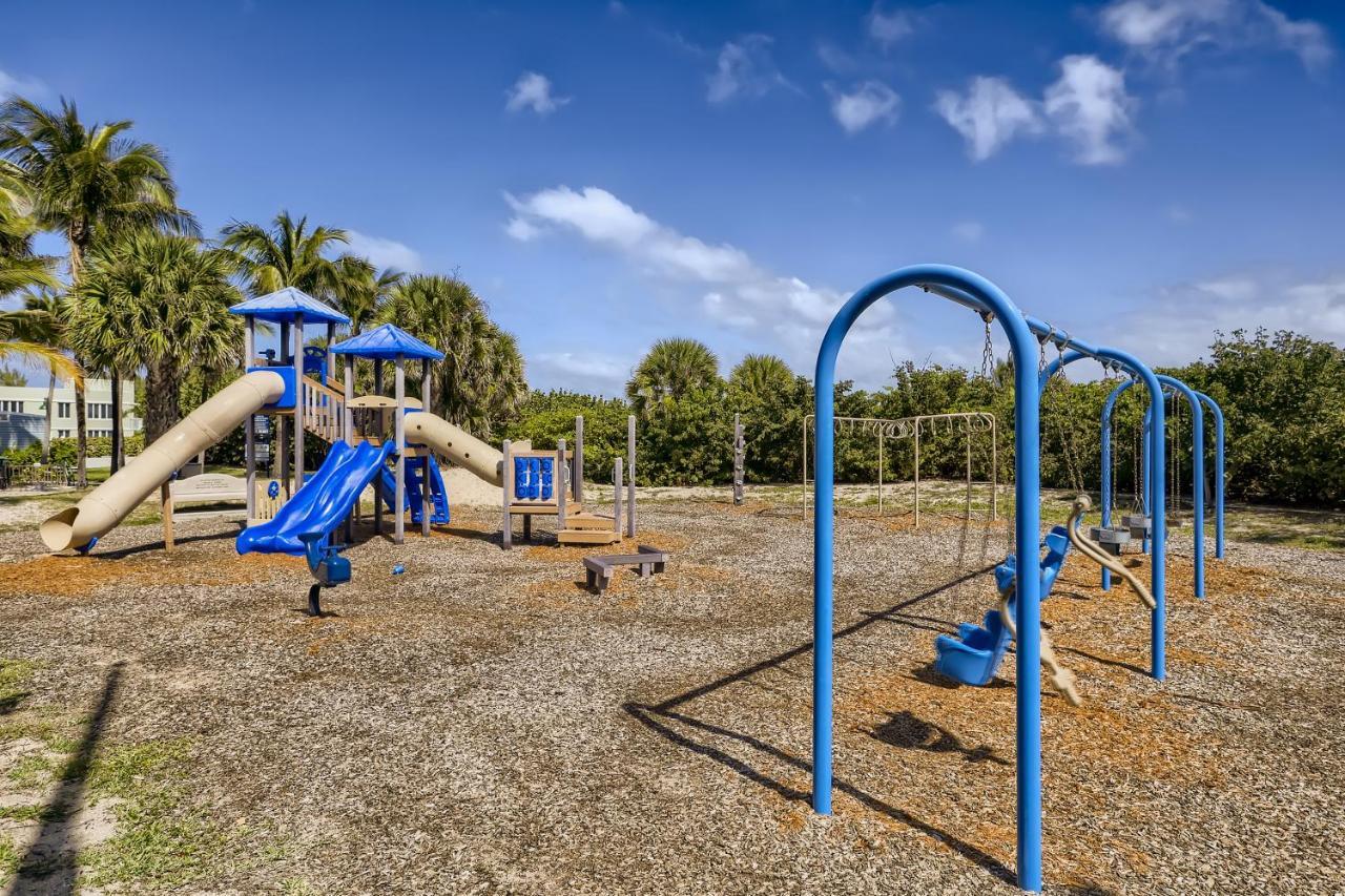 Aparthotel Singer Island Stunner 2 Br West Palm Beach