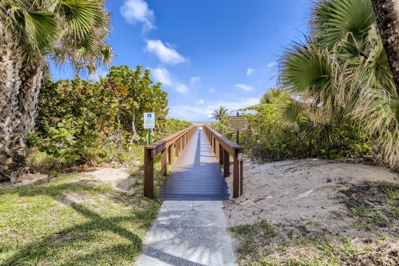 Singer Island Stunner 2 Br