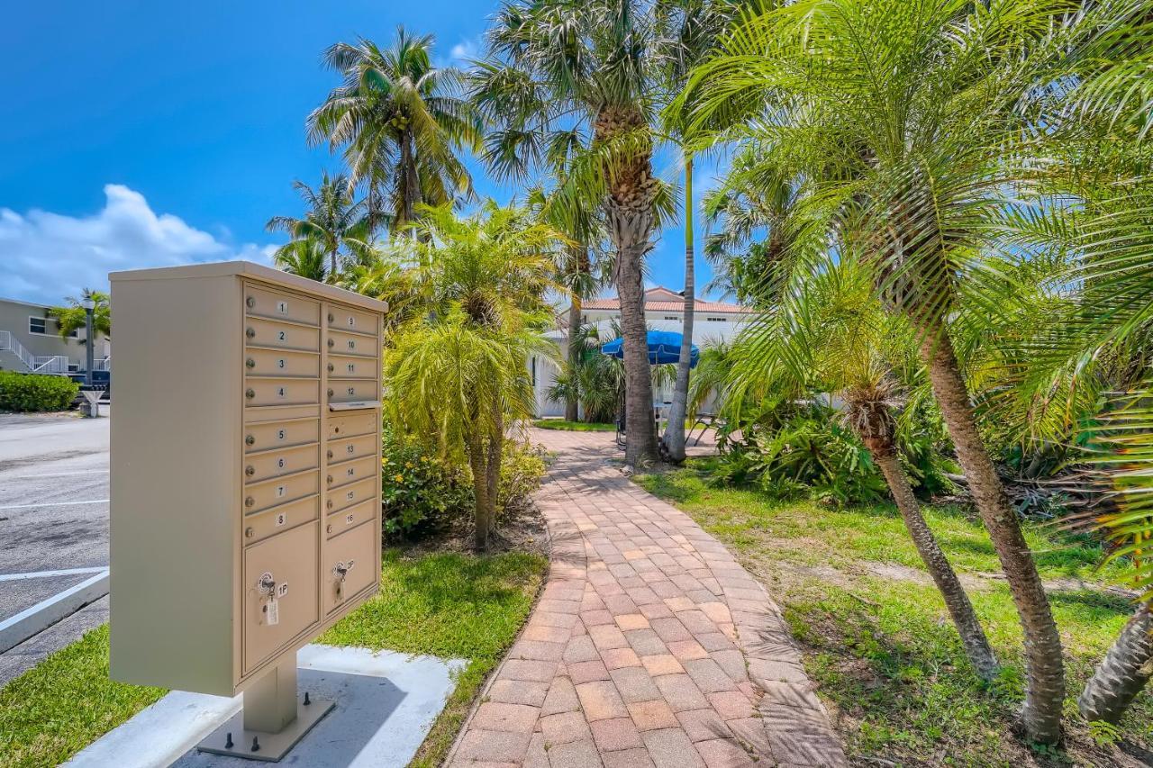 Singer Island Stunner 2 Br *