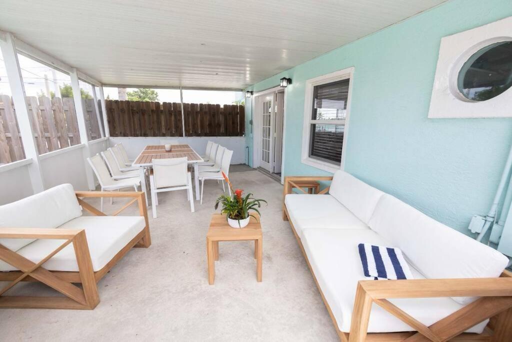 Serenity Retreat Pool Bbq Swing Set Wifi+ * West Palm Beach