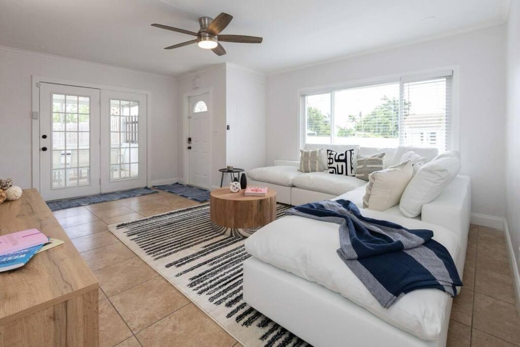 Serenity Retreat Pool Bbq Swing Set Wifi+ Villa West Palm Beach