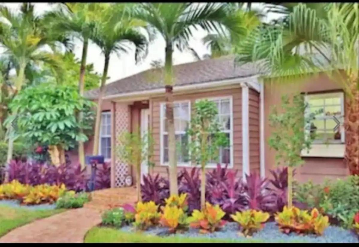 Holiday home Tropical Bungalow With Heated Pool