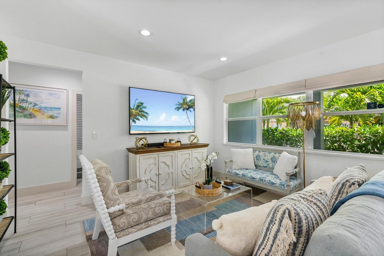 Luxury Downtown West Palm Cottage! West Palm Beach