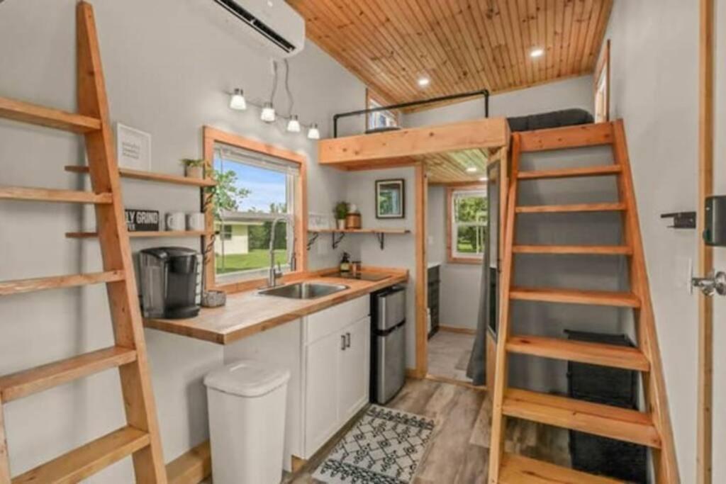Apartment Summer Tiny House *