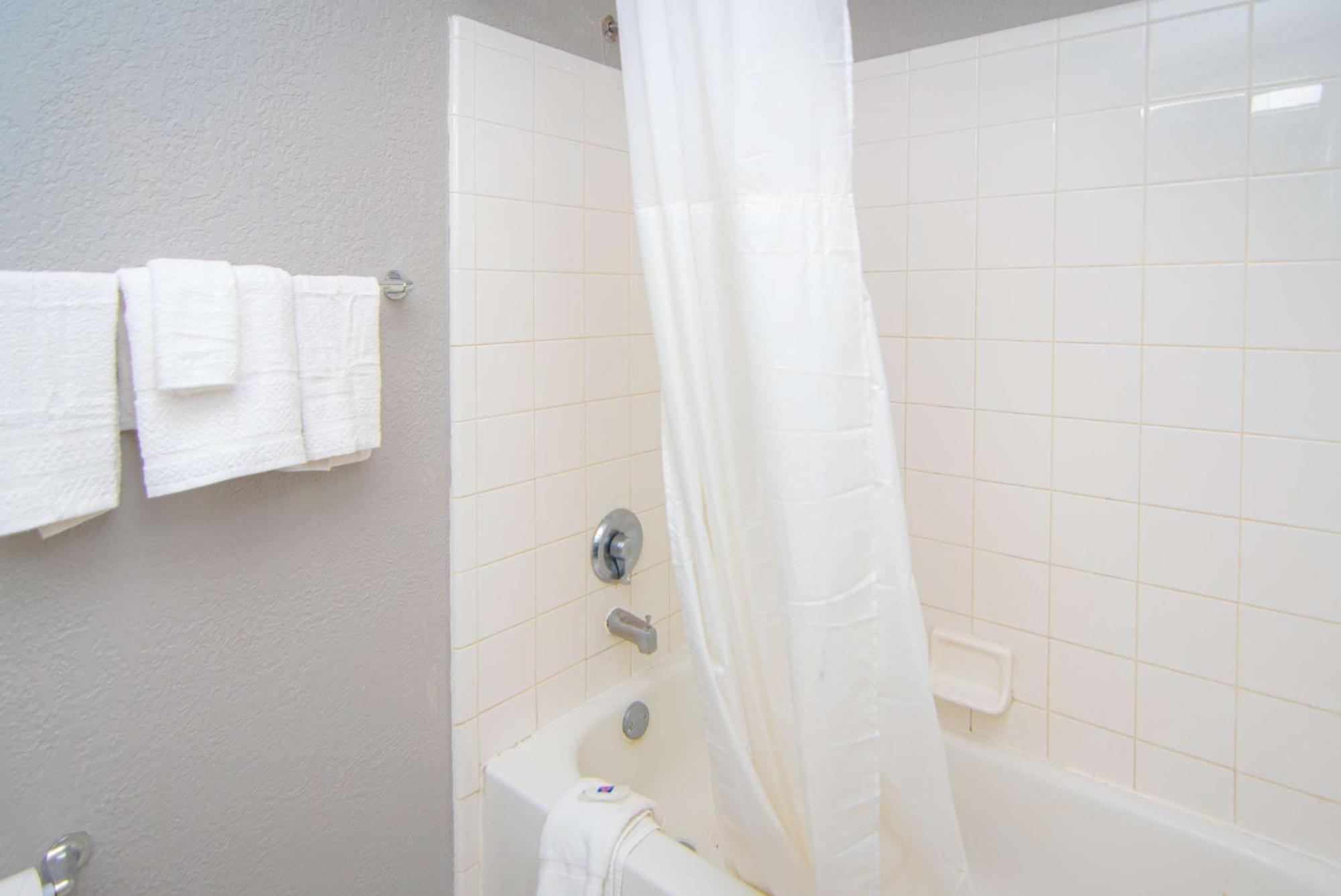 6-west Palm Beach, Fl Hotel 2*