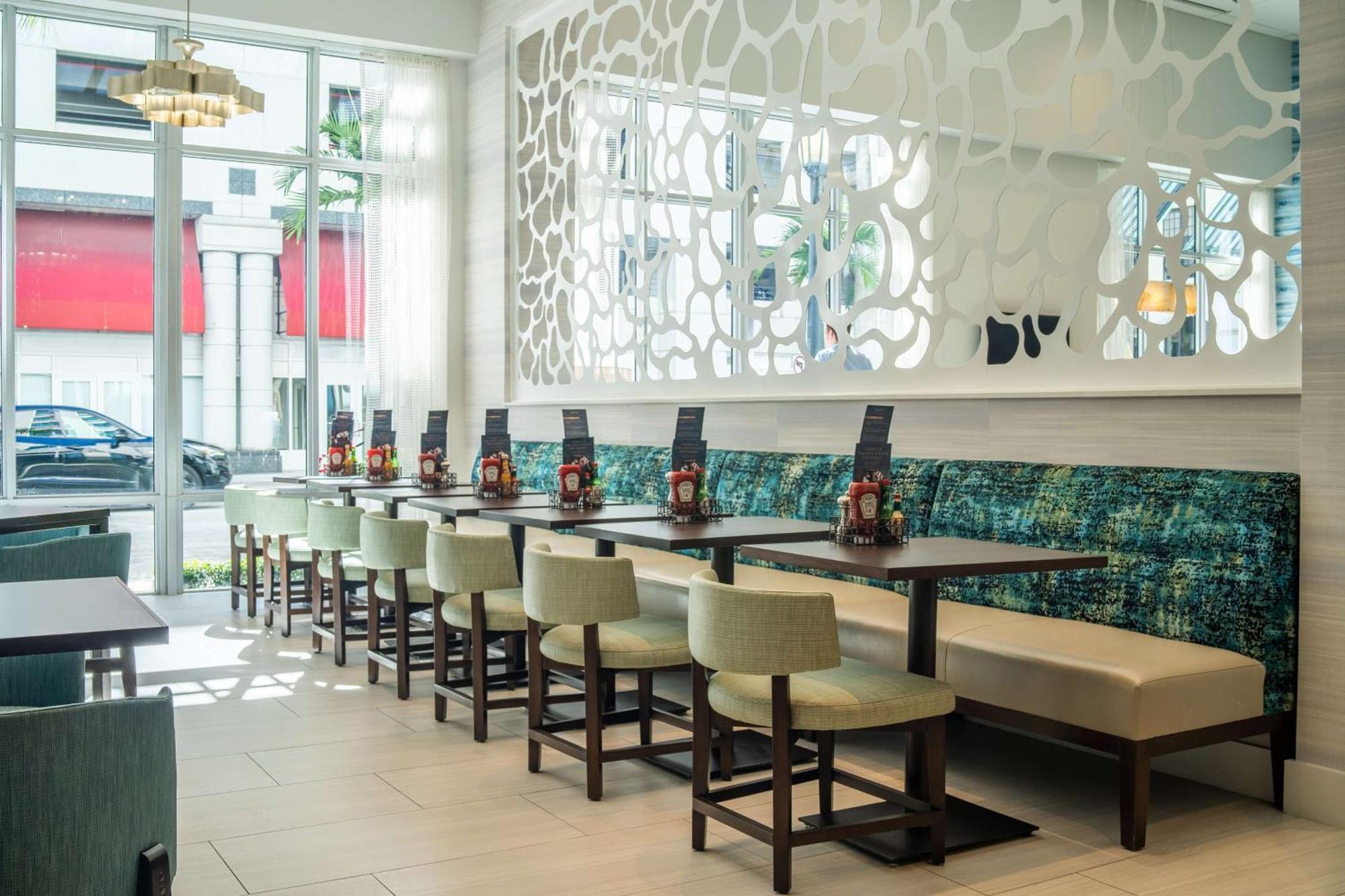 Hotel Hyatt Place West Palm 3*