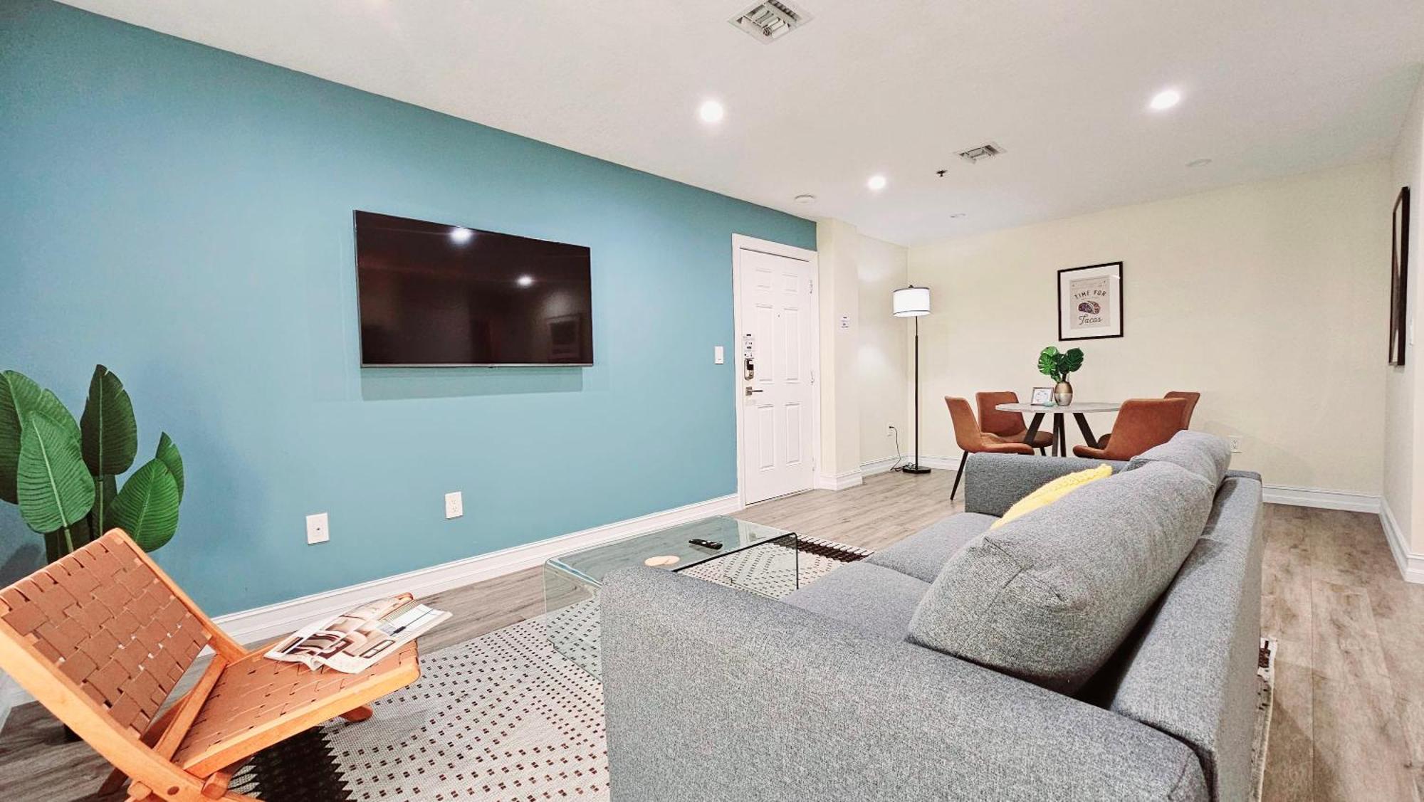 The Lofts On Clematis 201 Downtown West Palm