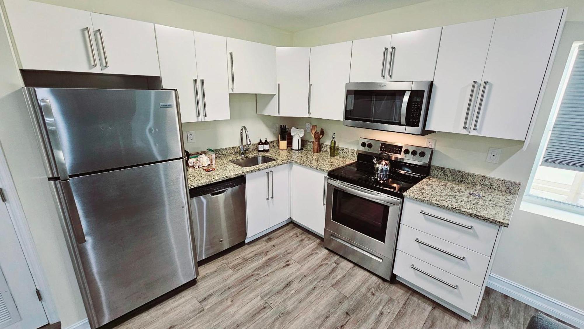 The Lofts On Clematis 201 Downtown West Palm * West Palm Beach