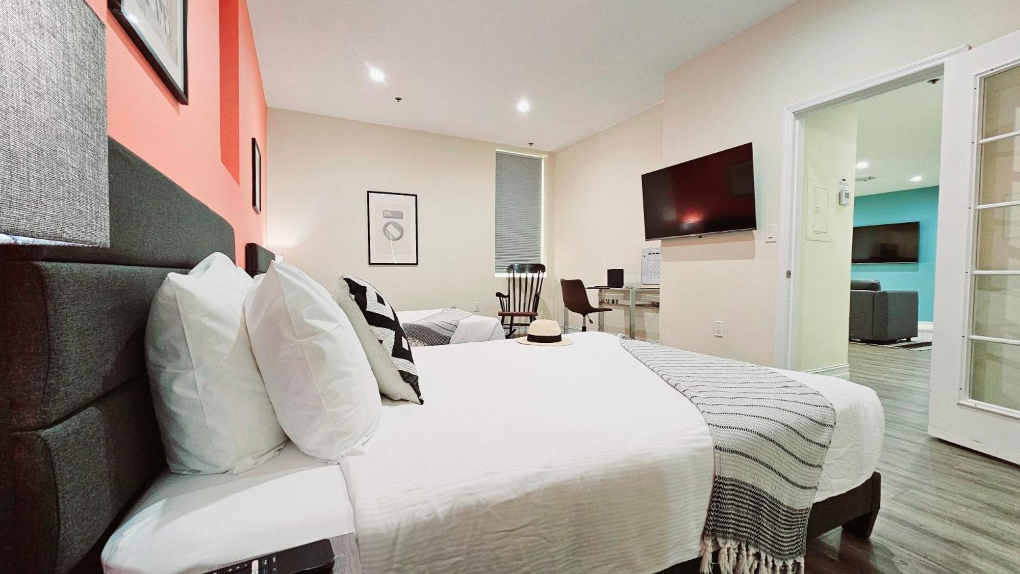 The Lofts On Clematis 201 Downtown West Palm Apartment *
