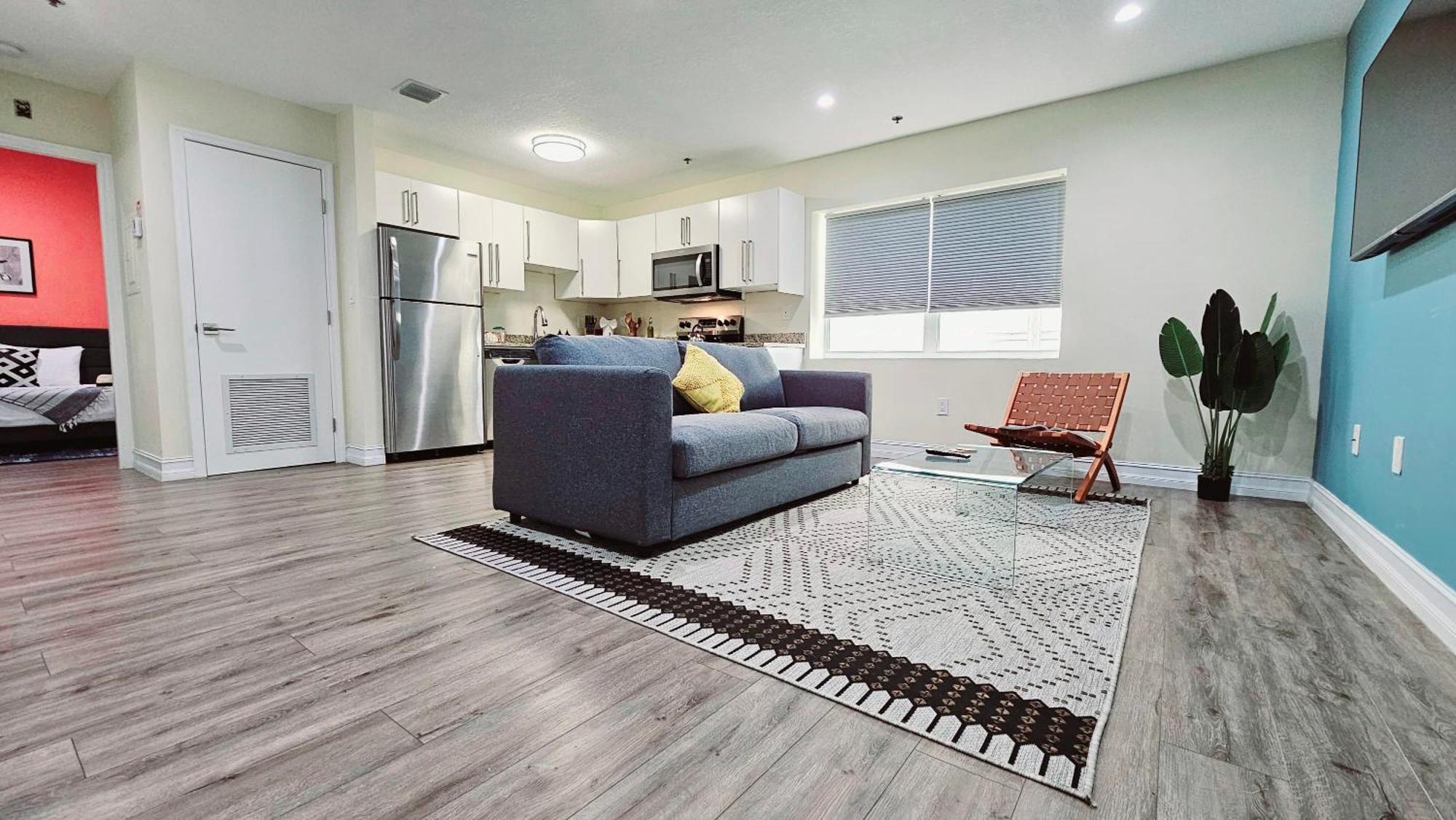 The Lofts On Clematis 201 Downtown West Palm Apartment West Palm Beach