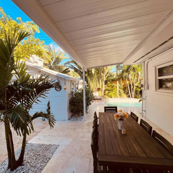Very Cool Renovated 1930s Home! * West Palm Beach