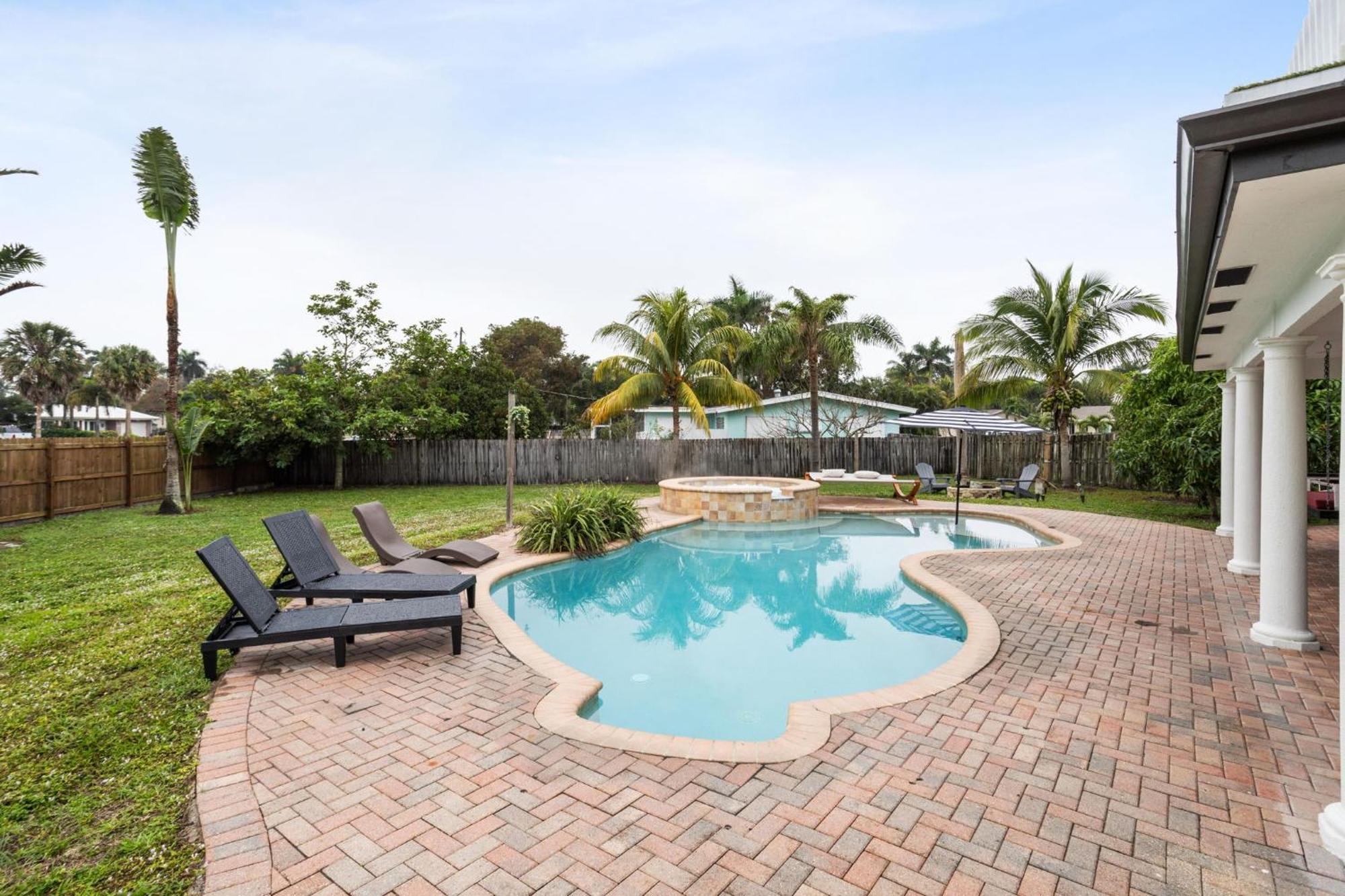 Holiday home Escondida Drive - Minimum 3 Night West Palm Beach