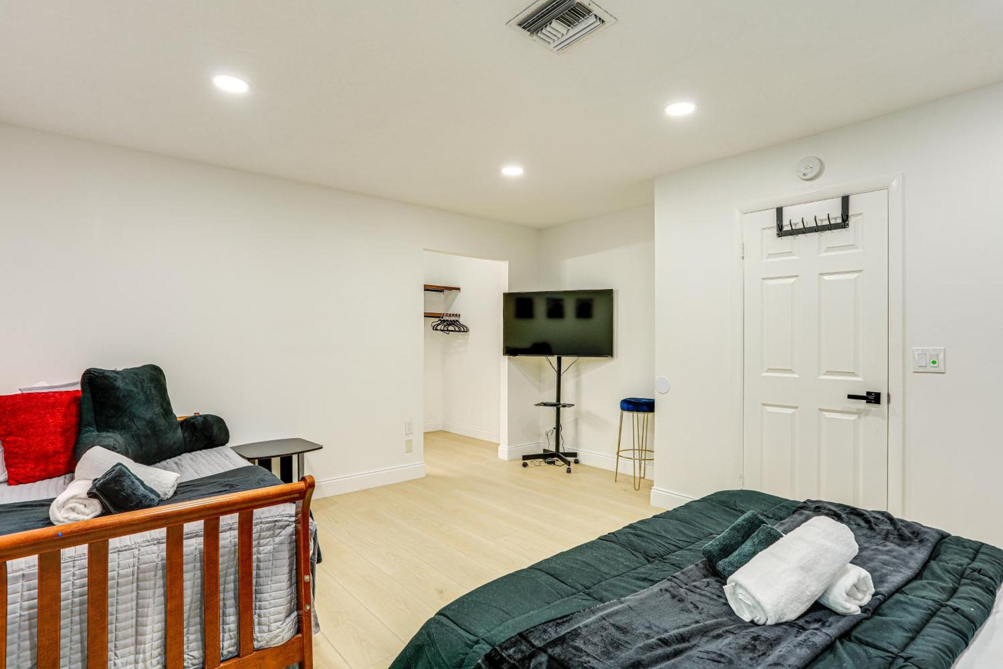 West Palm House About 8 Mi To Beaches! Holiday home West Palm Beach