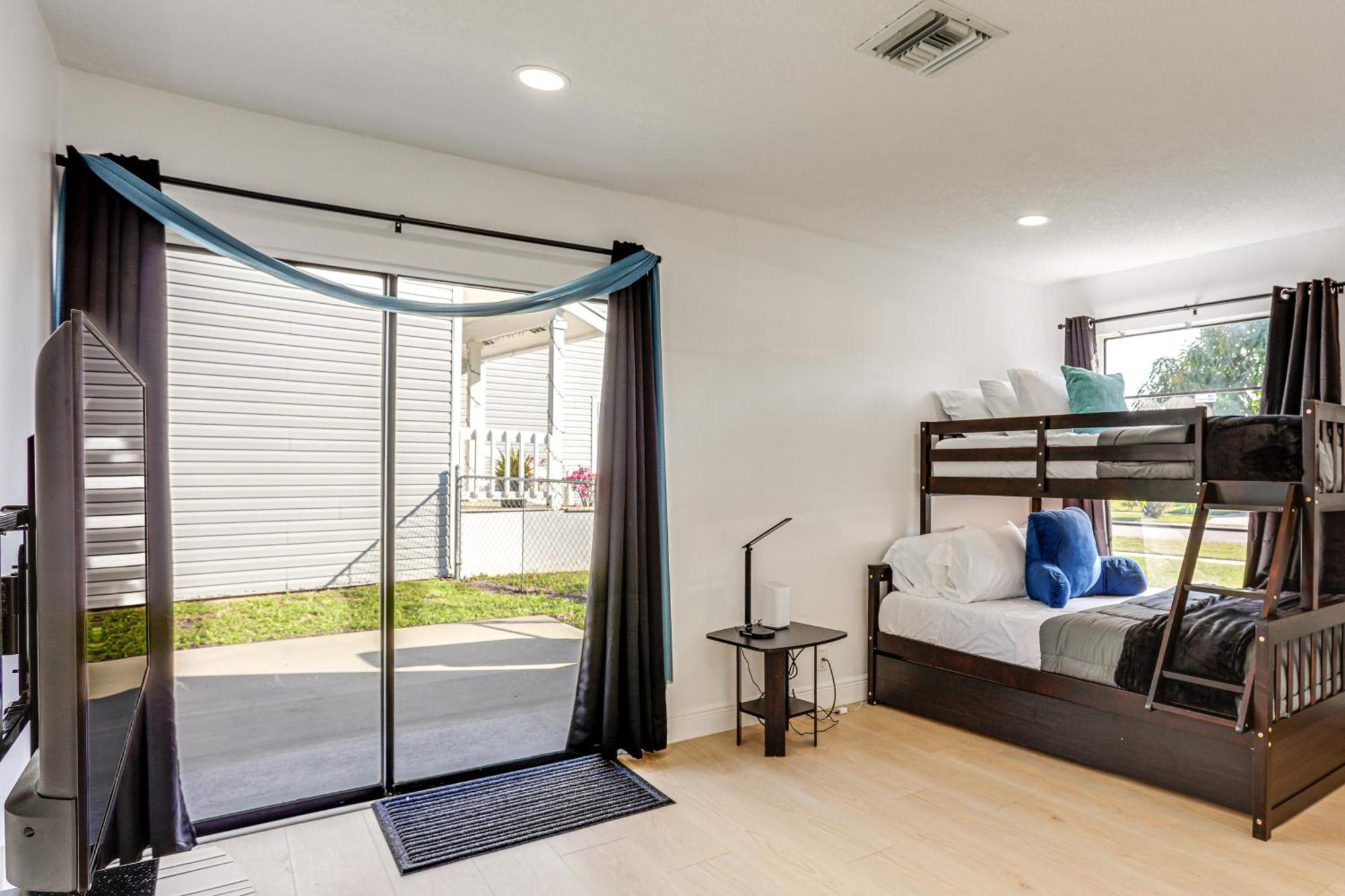 Holiday home West Palm House About 8 Mi To Beaches! *