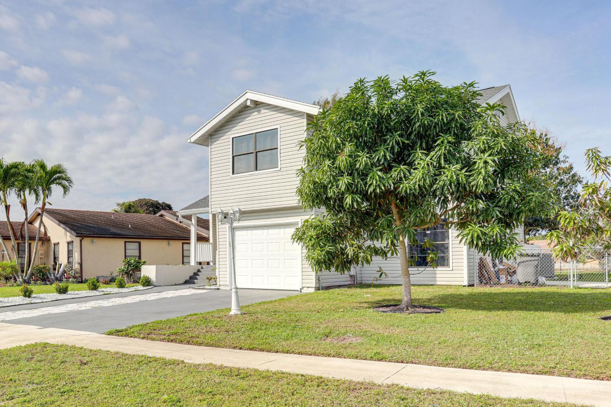 Holiday home West Palm House About 8 Mi To Beaches!