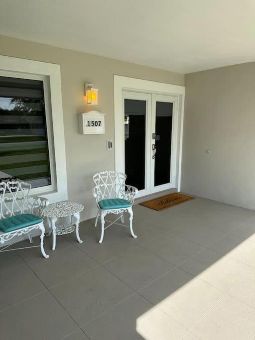 La Dav Modern Villa West Palm Beach