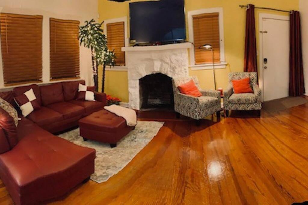Poolside Tropical Getaway Easy Access To Fun West Palm Beach