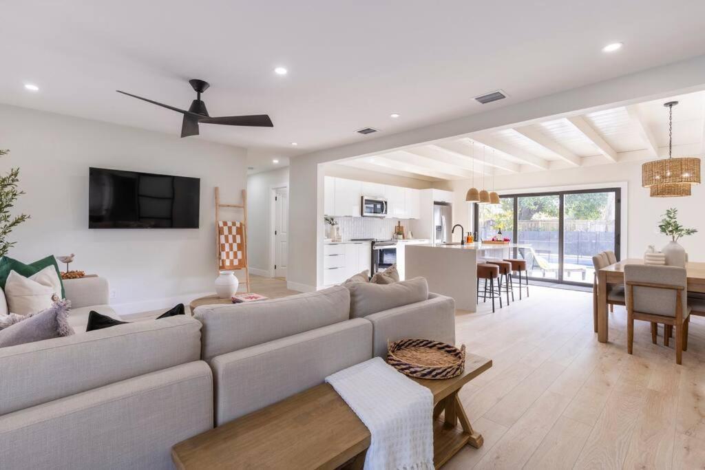 Holiday home Modern Home, Family Friendly, Heated Pool West Palm Beach