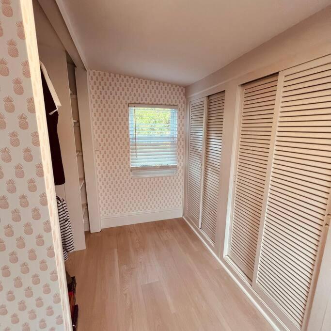 Very Cool Renovated 1930s Home! * West Palm Beach
