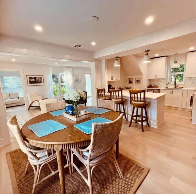 Holiday home Very Cool Renovated 1930s Home! West Palm Beach