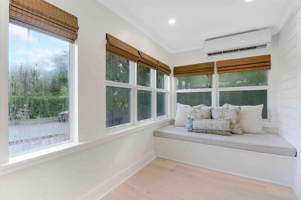 Apartment Charming On Croton #1 *