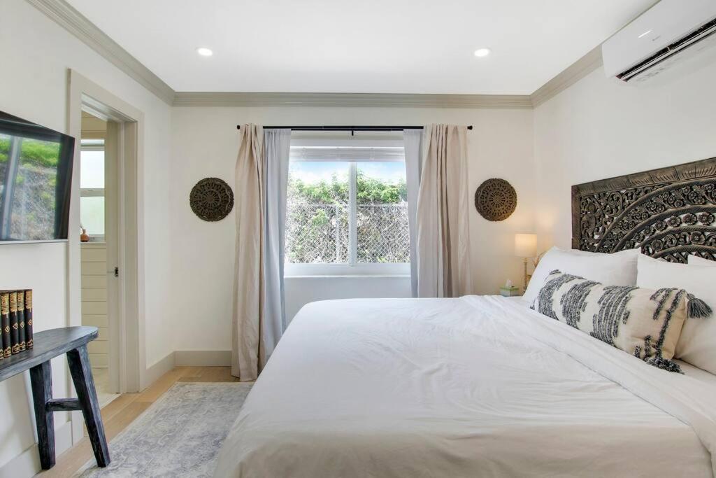 Lovely 1 Bedroom - Walk To Waterfront