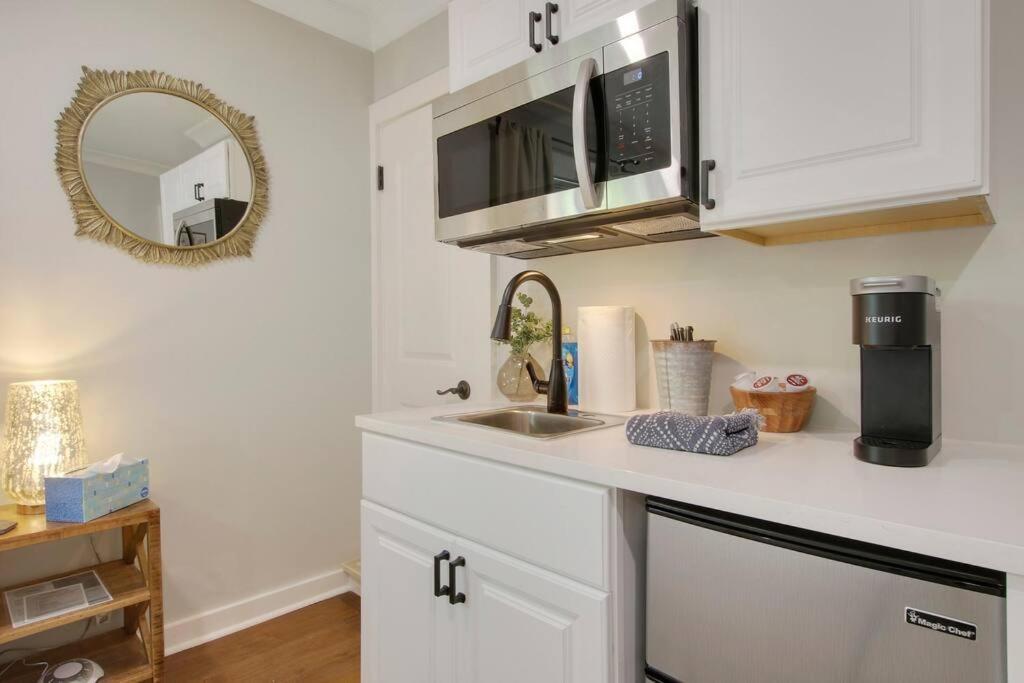 Cozy Downtown Wpb -unit C *