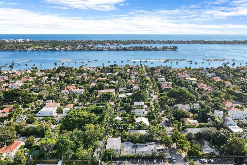 Downtown Wpb D - W Full Kitchen Apartment *