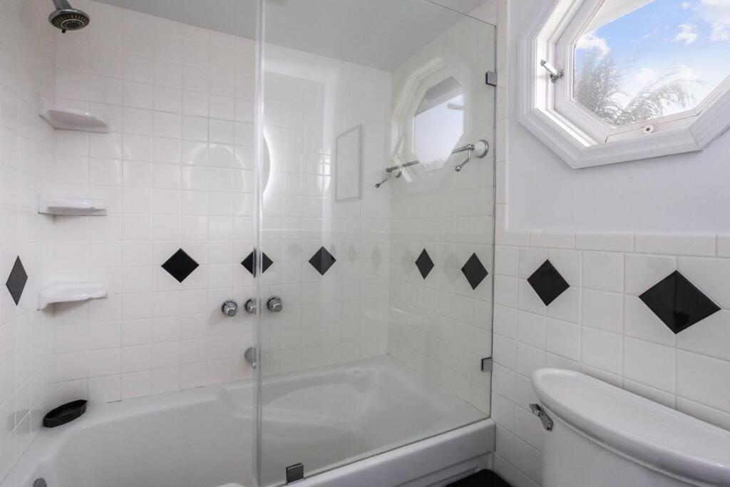 Holiday home Escondida Drive - Minimum 3 Night West Palm Beach