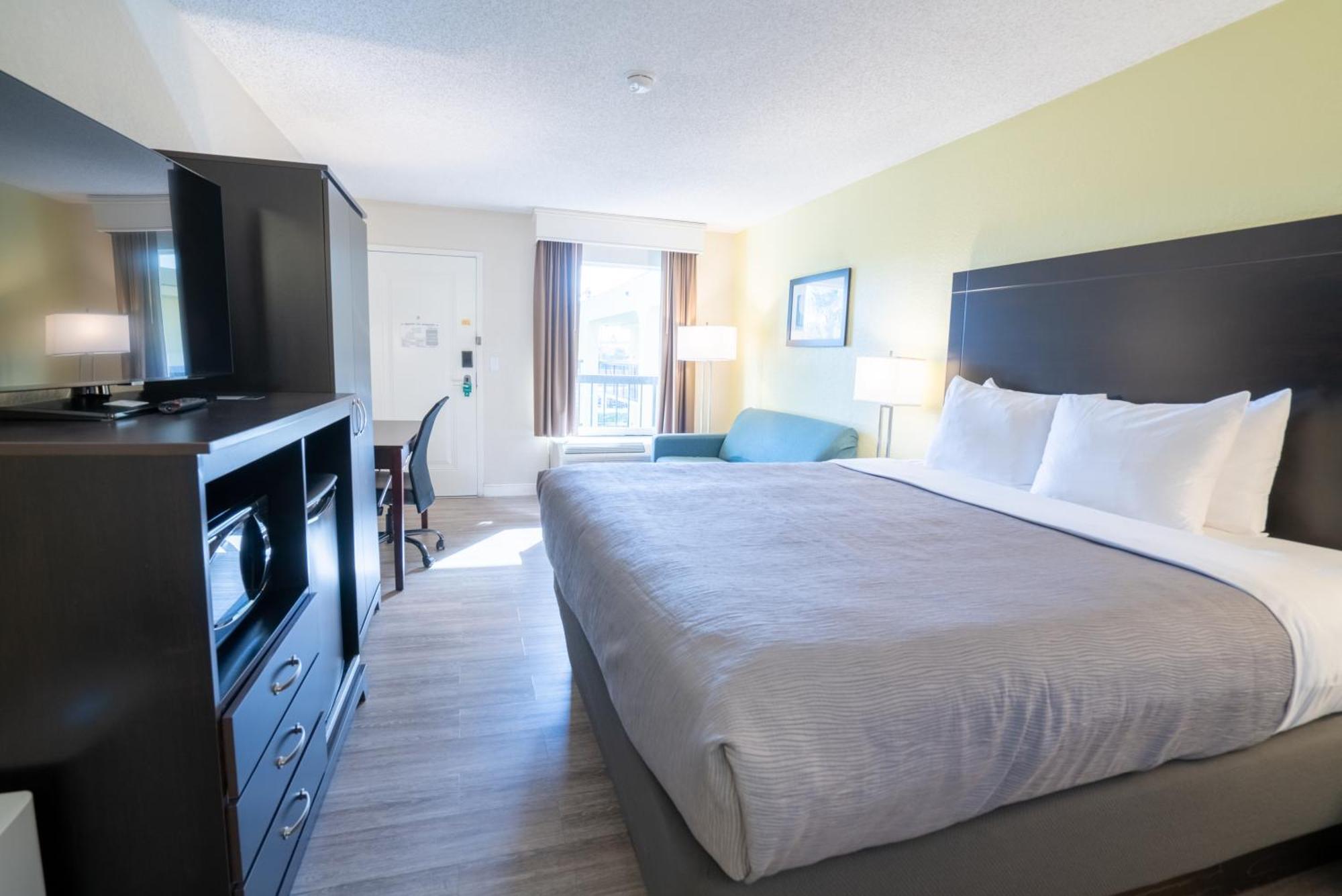 Quality Palm International Airport Inn West Palm Beach