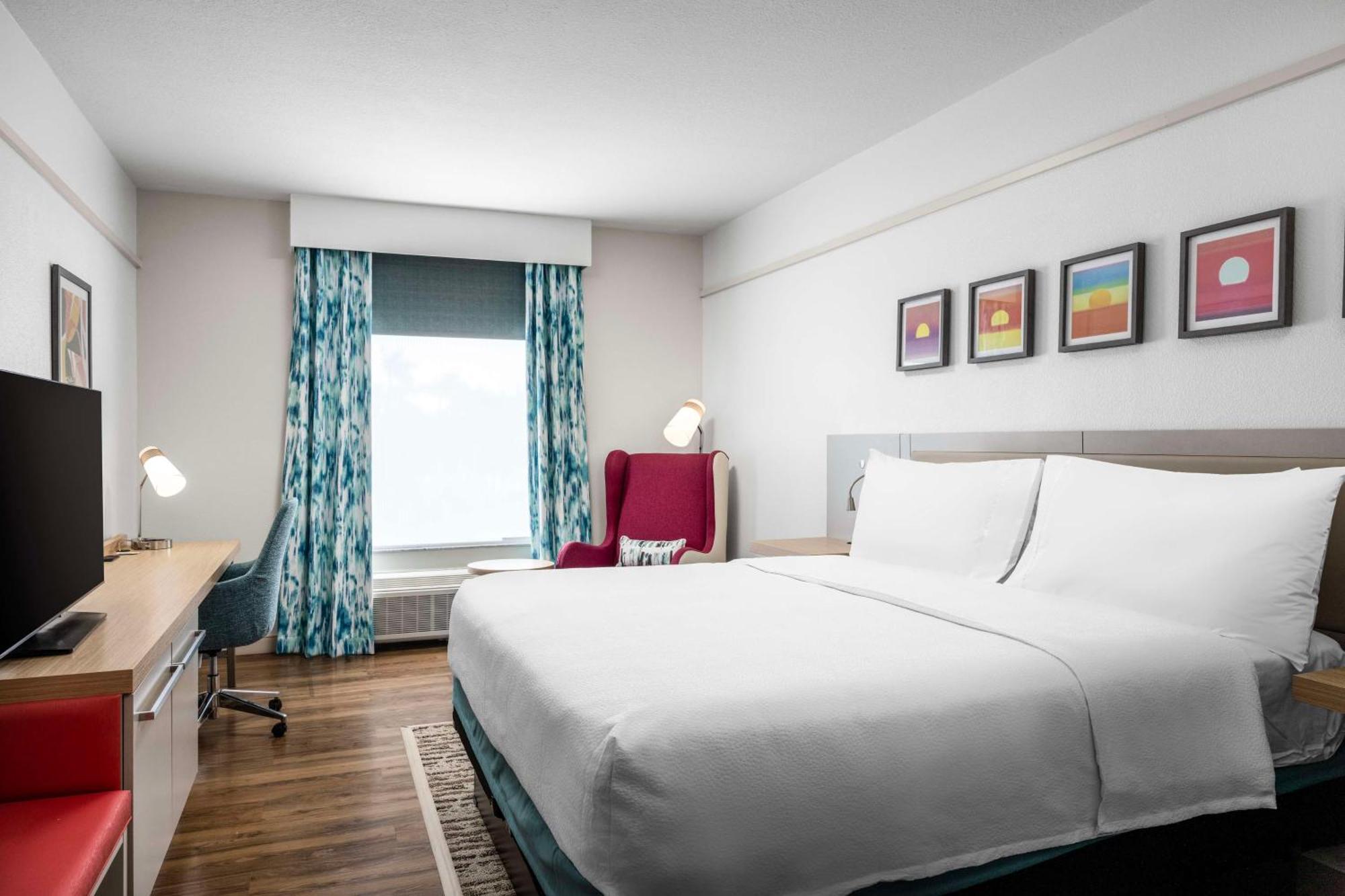 Hotel Hilton Garden Airport