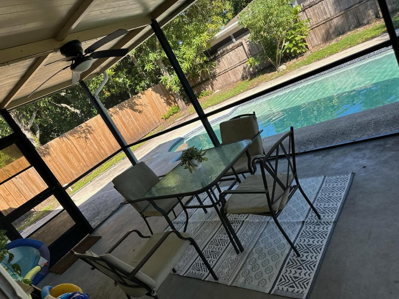 Whole House+renovated+pool+lanai+bbq+close To West Palm Beach