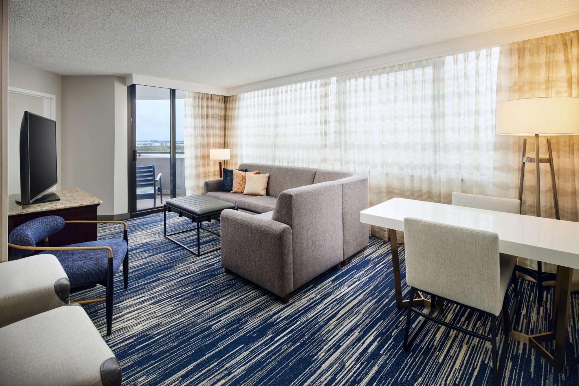 Embassy By Hilton West Palm