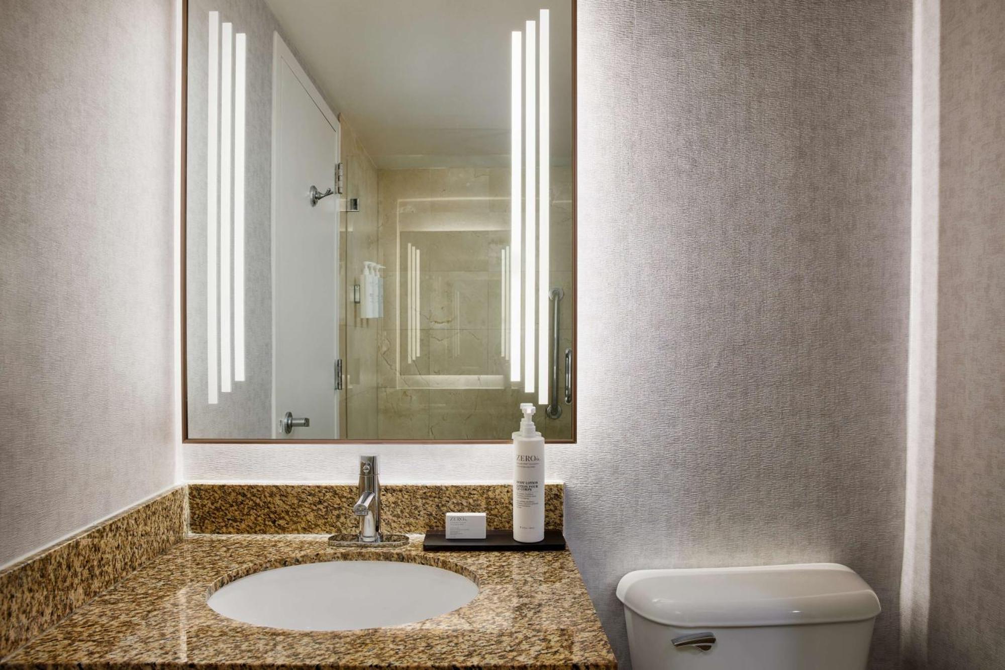 Hotel Embassy By Hilton West Palm West Palm Beach